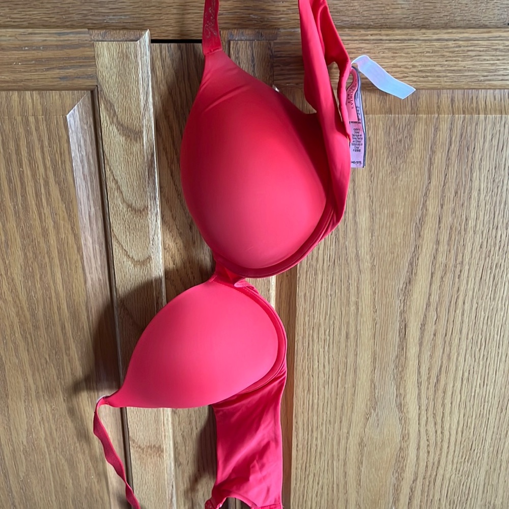 Victoria secret bra